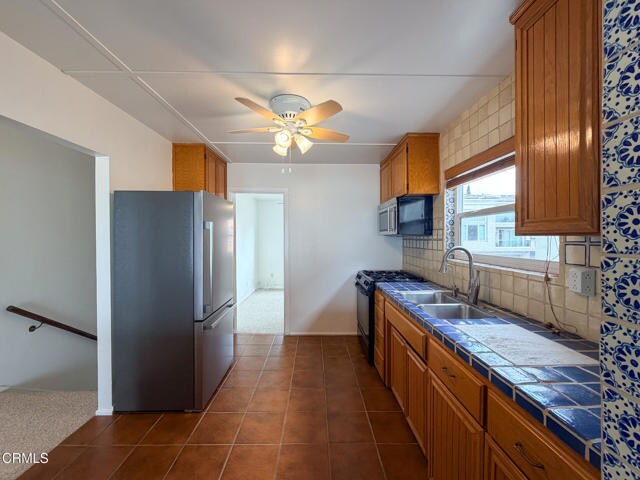 Building Photo - 4027 Ocean Dr
