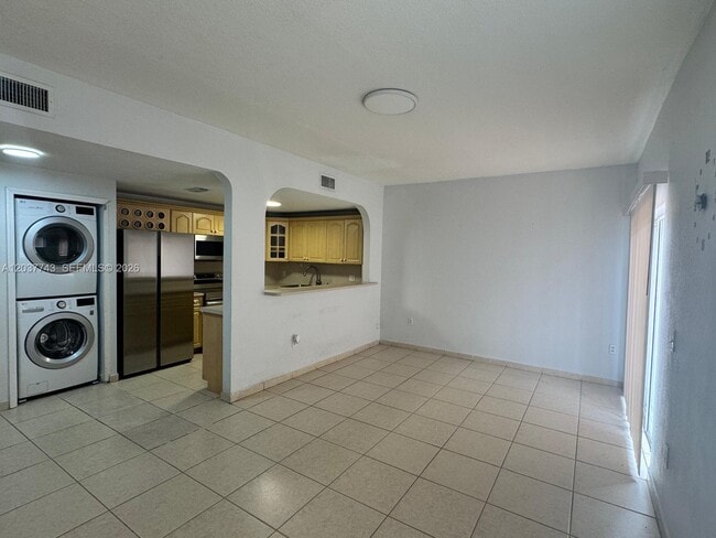 Building Photo - 7502 NW 175th St