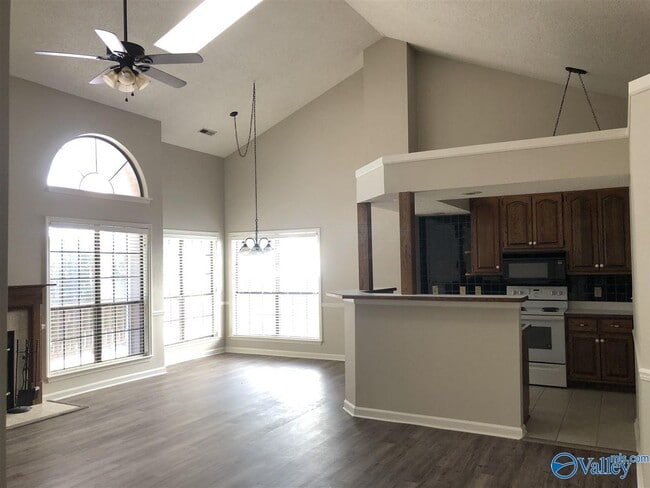 Building Photo - 127 Philadelphia Dr