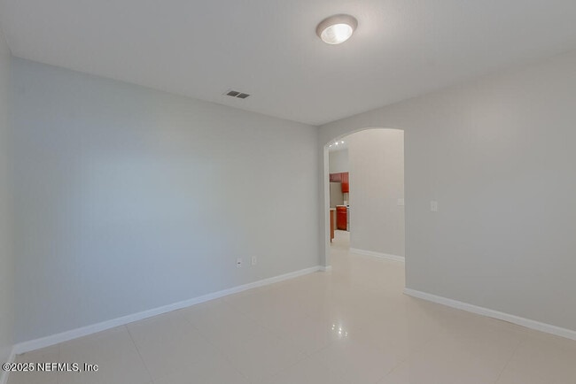 Building Photo - 8038 Welbeck Ln