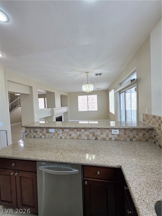 Building Photo - 2524 Silver Shadow Dr