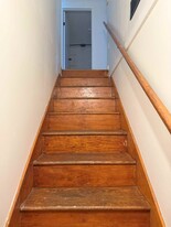 Building Photo - 360 N 11th St