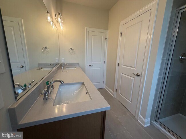 Building Photo - 436 Reagans Ln