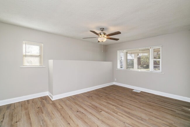 Building Photo - 3406 McPherson St