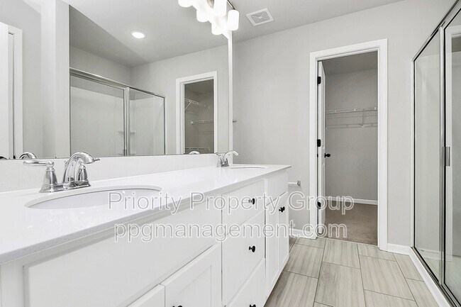 Building Photo - 9054 Stoney Waters Ct