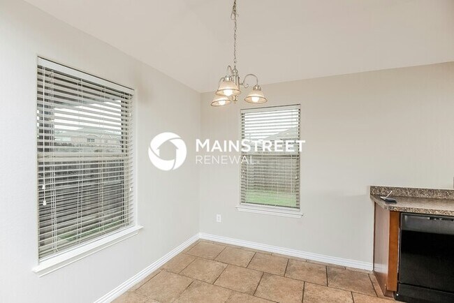 Building Photo - 3 Bedroom Pet-Friendly Home in Fort Worth,...