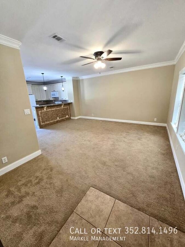 Building Photo - 200 S 11th St