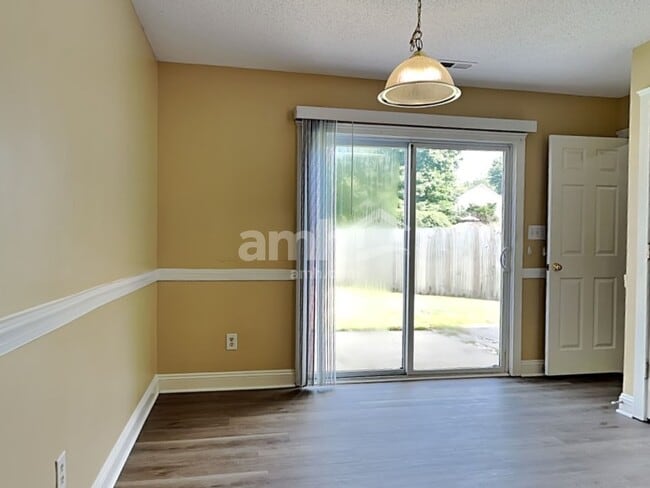 Building Photo - 13315 Glencreek Ln