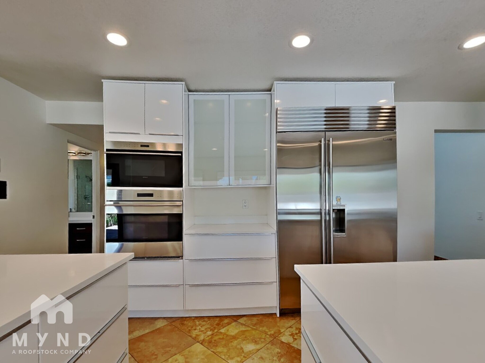 Building Photo - 8260 E Sutton Dr