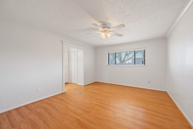 Building Photo - 4306 FM 1462