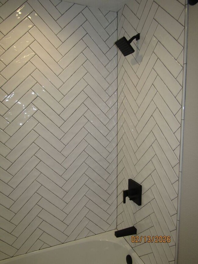 Building Photo - Luxury Living in Fountaingrove Wine Country/ Excellent location with rare views/ Fully upgraded i...