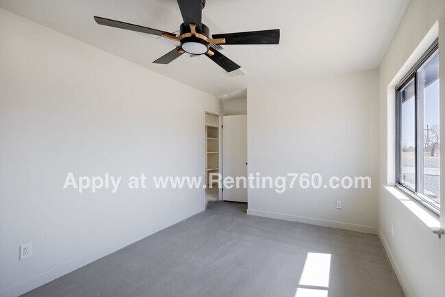 Building Photo - Modern Comfort in Scenic Landers