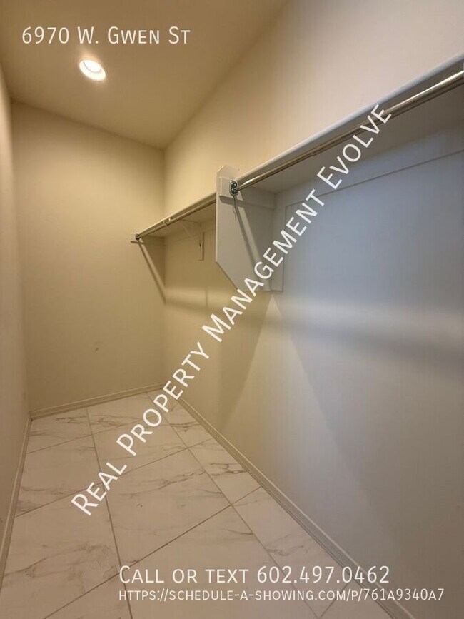 Building Photo - 6970 W Gwen St