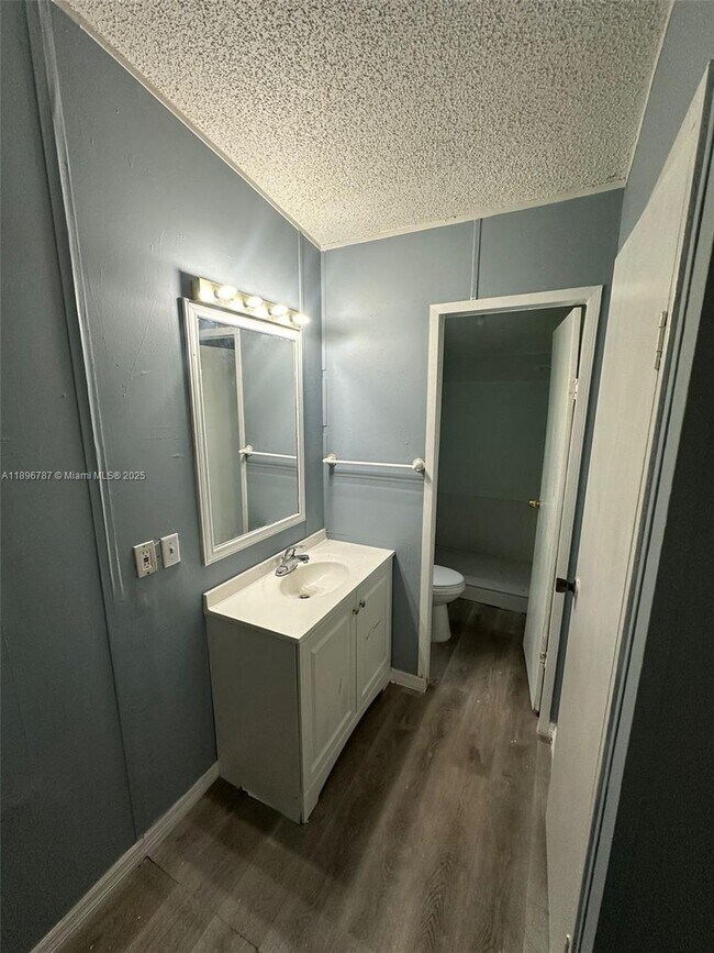 Building Photo - 11863 Atlantic Cir