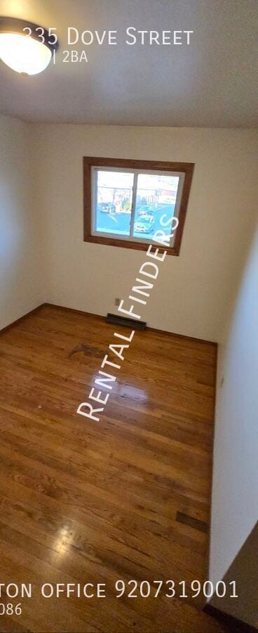 Building Photo - 335 Dove St