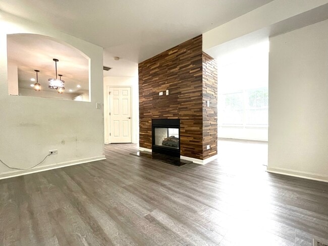 Building Photo - 54 Egg Harbour Ct