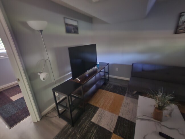 Building Photo - 6109 NE 204th St