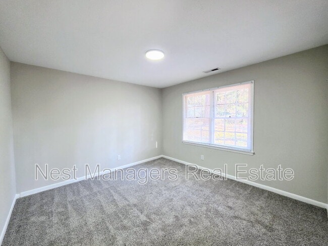 Building Photo - 7525 Kisco Dr