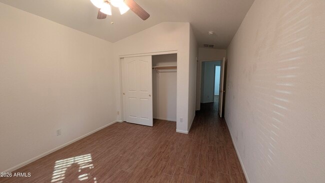 Building Photo - 1129 E Nardini St