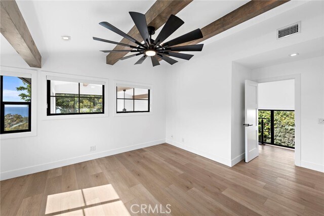 Building Photo - 980 Meadowlark Ln
