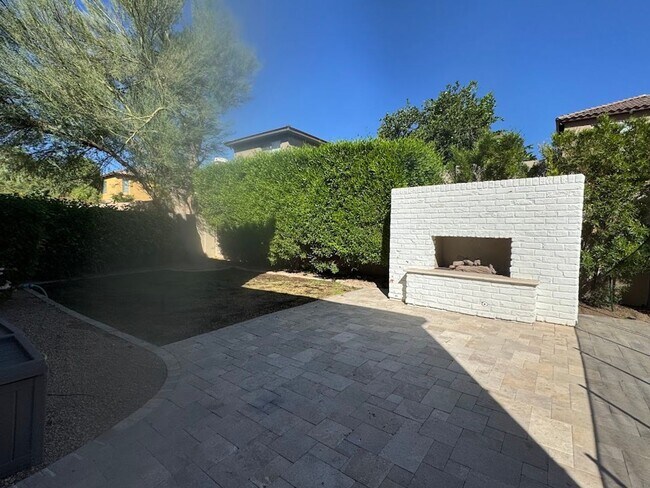 Building Photo - Resort-Style Phoenix Home with Pool, Outdo...