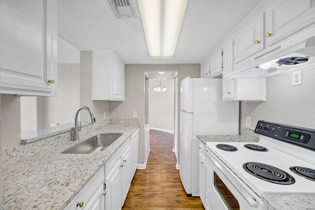 Building Photo - wh409