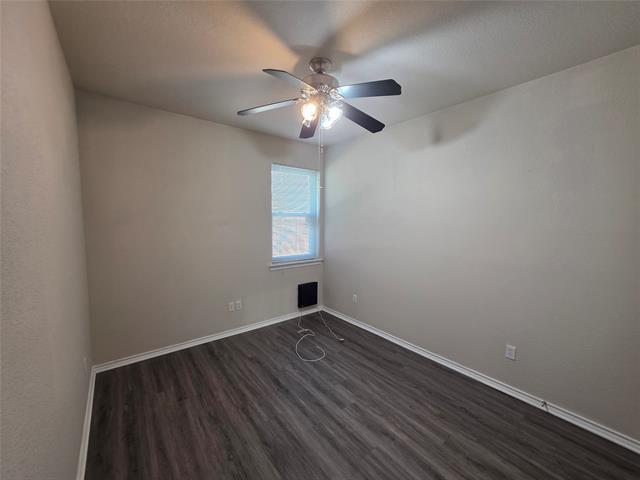 Building Photo - 8541 Rainy Lake Dr