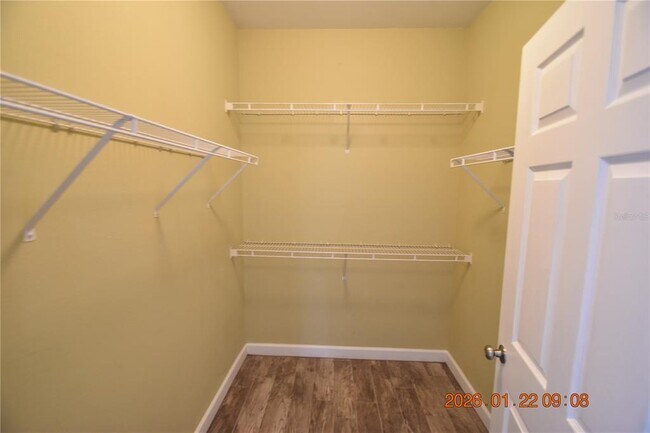 Building Photo - 18573 Bridle Club Dr