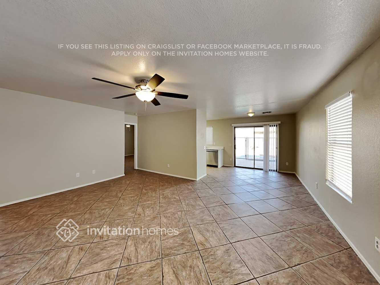 Building Photo - 10424 E Balsam Ave