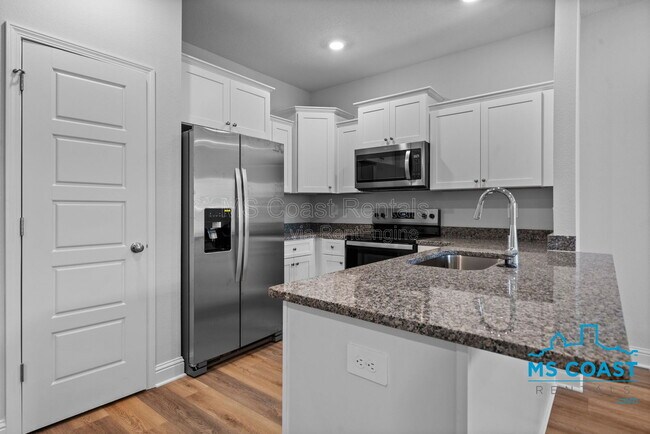 Building Photo - 12226 Frazier Ln