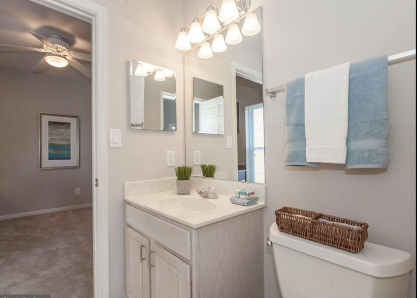Your private bathroom - 6529 Grange Ln