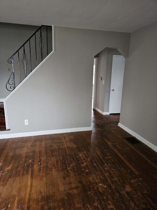 Building Photo - 8298 Jackies Dr