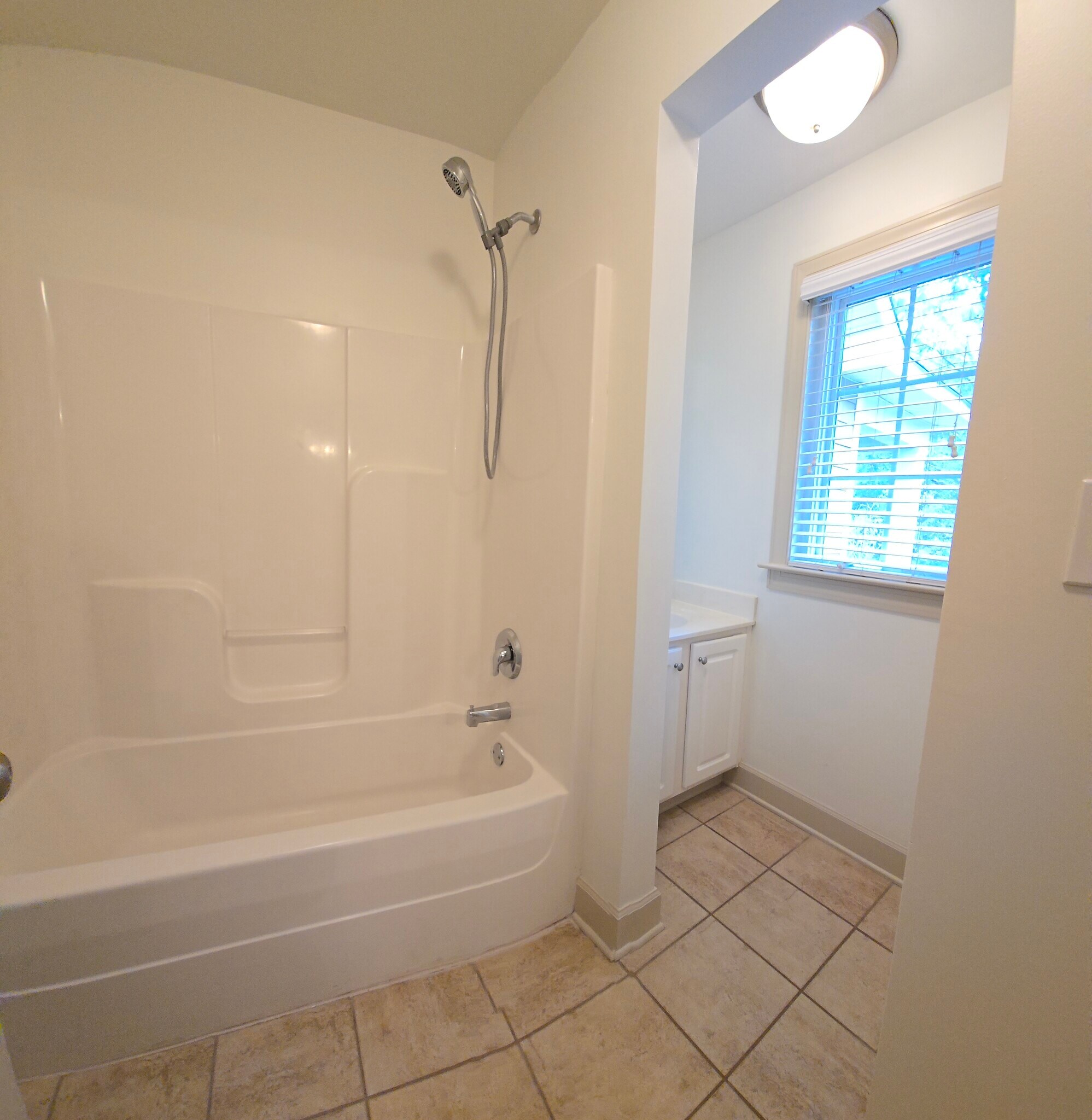 Building Photo - 1957 Wire Rd