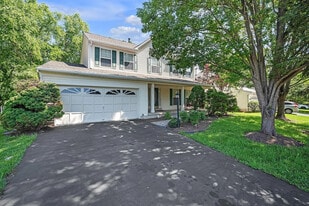 Building Photo - 43168 Wintergrove Dr
