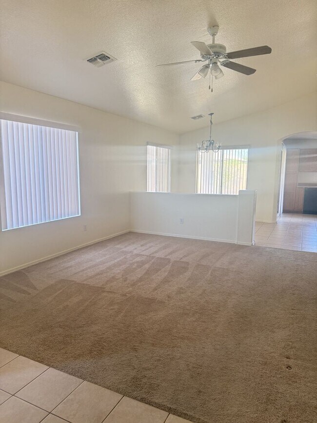 Building Photo - 4 bedroom in Coldwater Springs