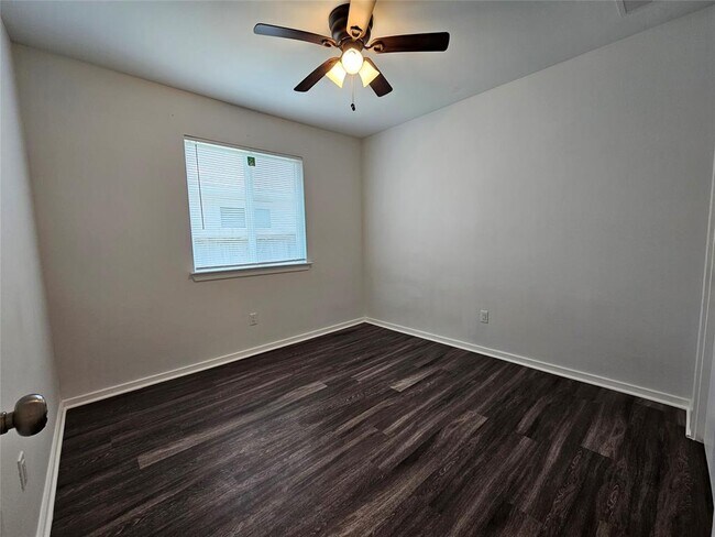 Building Photo - 16721 Hamilton Point Cir