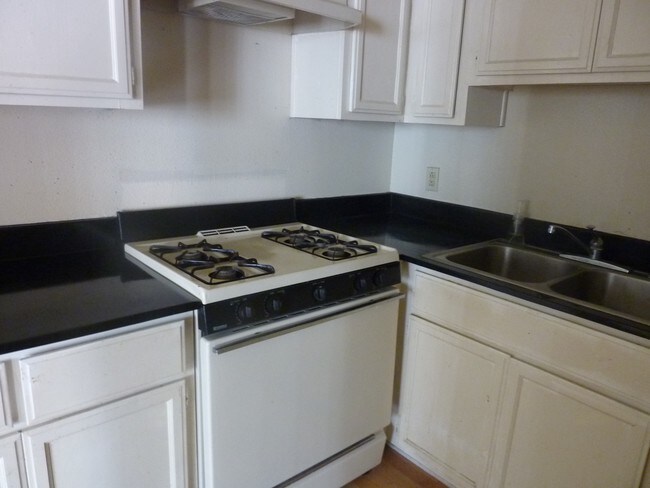 Building Photo - Gramercy Manor