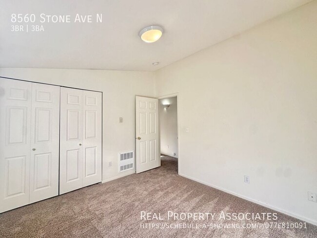 Building Photo - 8560 Stone Ave N