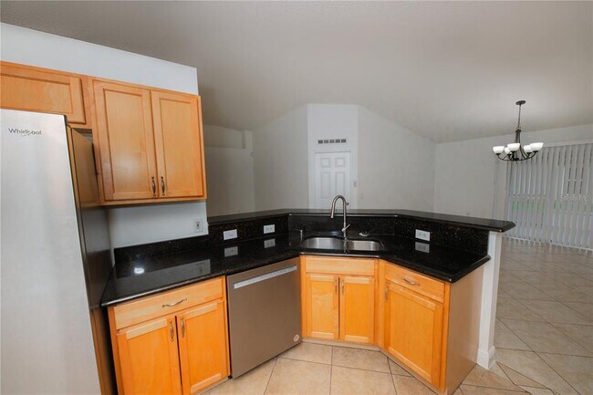 Building Photo - 16686 Corner Cove Way