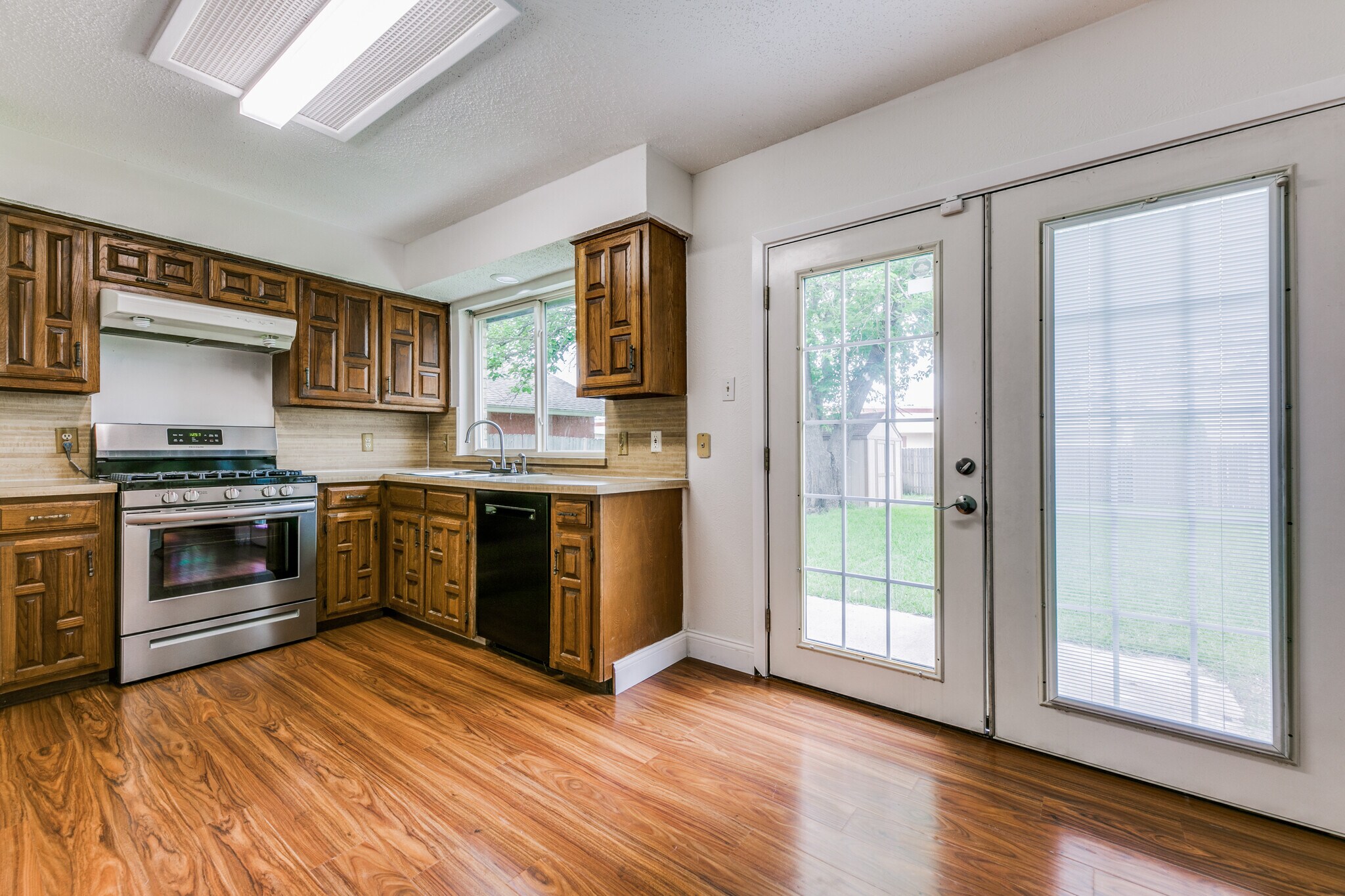 Building Photo - 1607 Heather Glen Ct