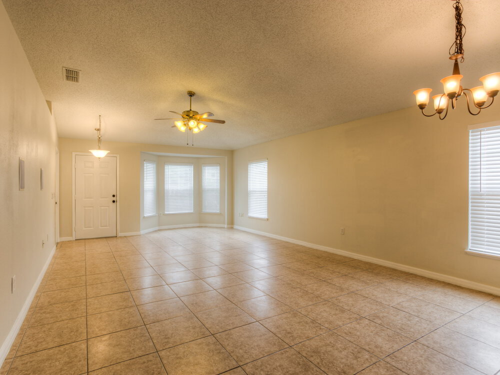 Building Photo - 2850 Afton Cir