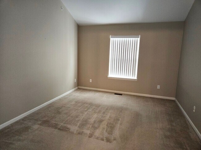 Building Photo - 29949 Fox Run Cir