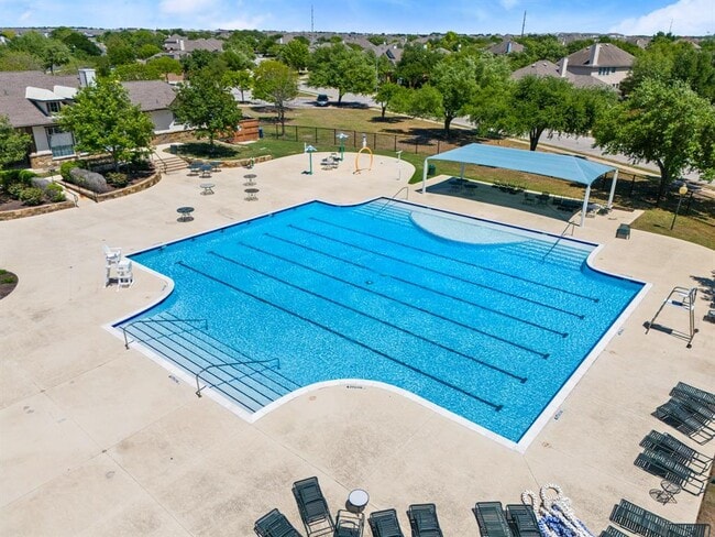 Building Photo - 14424 Heartland Dr