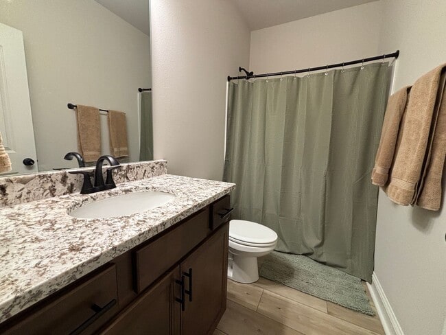 Building Photo - THE COVE AT VILLAGGIO NEAR BAFB