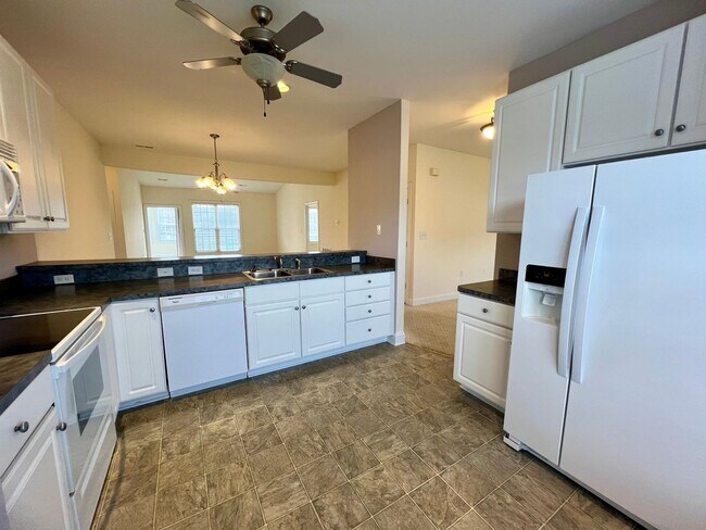 Building Photo - 2 Bedroom Townhouse in Campbell County