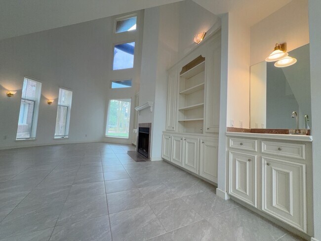 Building Photo - 11852 Taylorcrest Rd