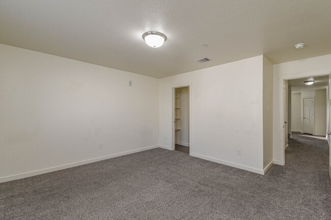 Building Photo - 21155 Gosling Rd