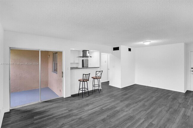 Building Photo - 4211 NW 19th St