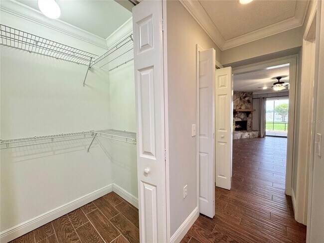 Building Photo - 2410 Hartridge Point Dr W