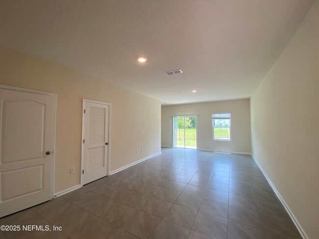 Building Photo - 7765 Legacy Trl